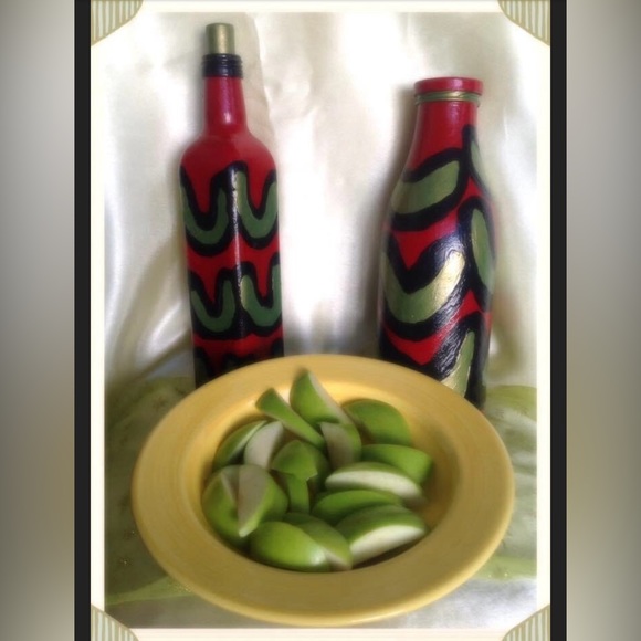 Hand Crafted Green Apple Slices Gypsy Bottles Set - Picture 2 of 8